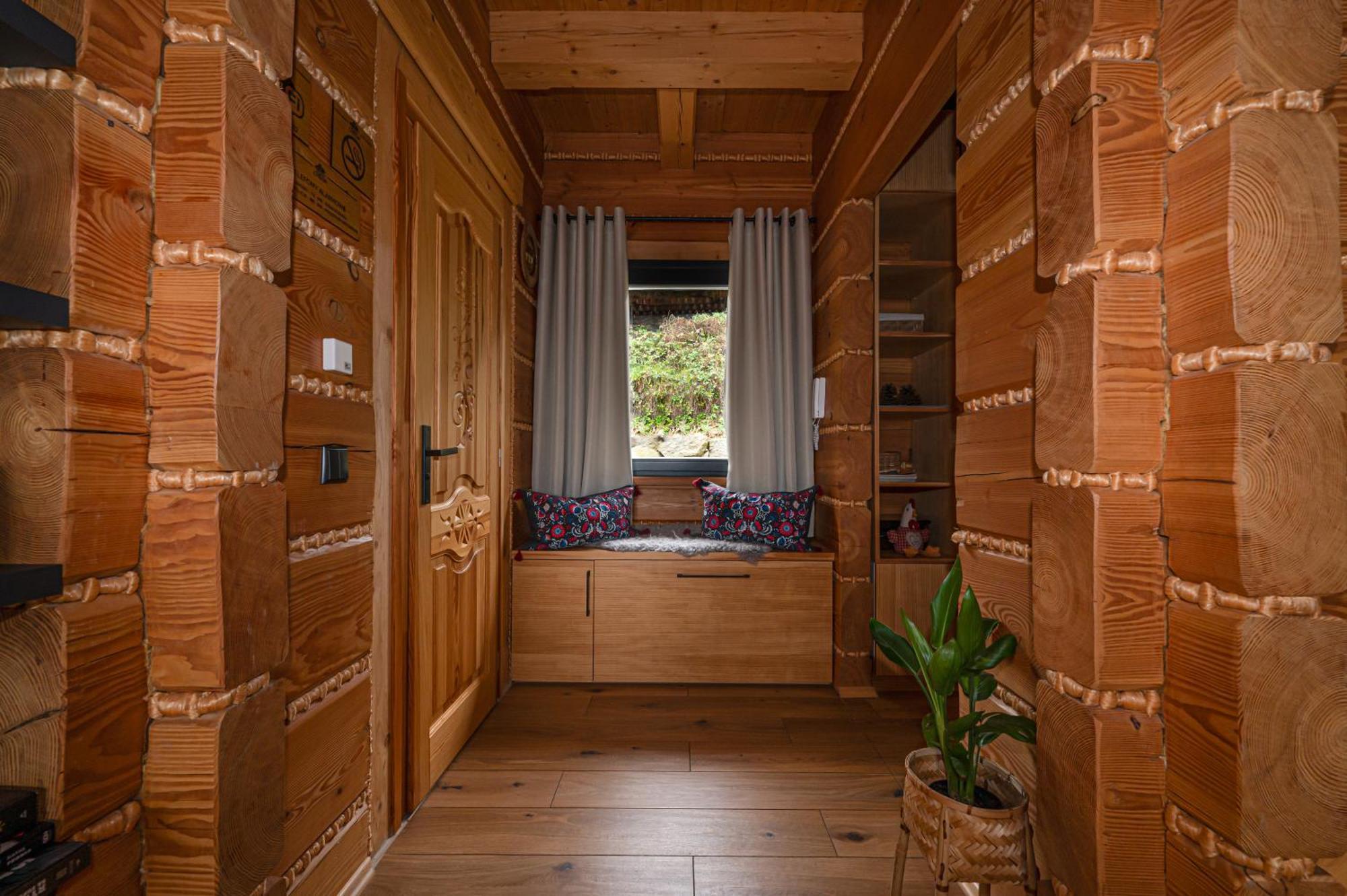 Domek Drewniany W Gorach Jacuzzi & Balia - Osada Chelm Stroza  Exterior foto