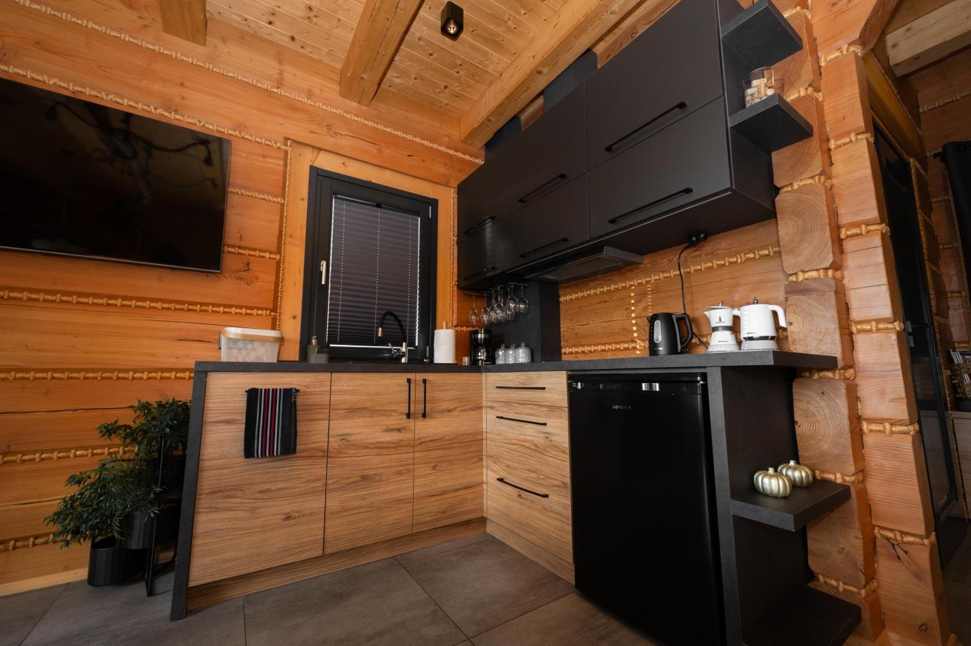 Domek Drewniany W Gorach Jacuzzi & Balia - Osada Chelm Stroza  Exterior foto